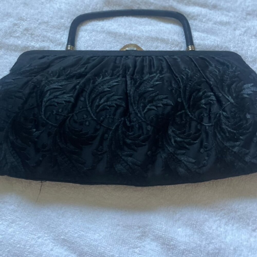 Vintage Embroidered Black floral Hand Bag clutch